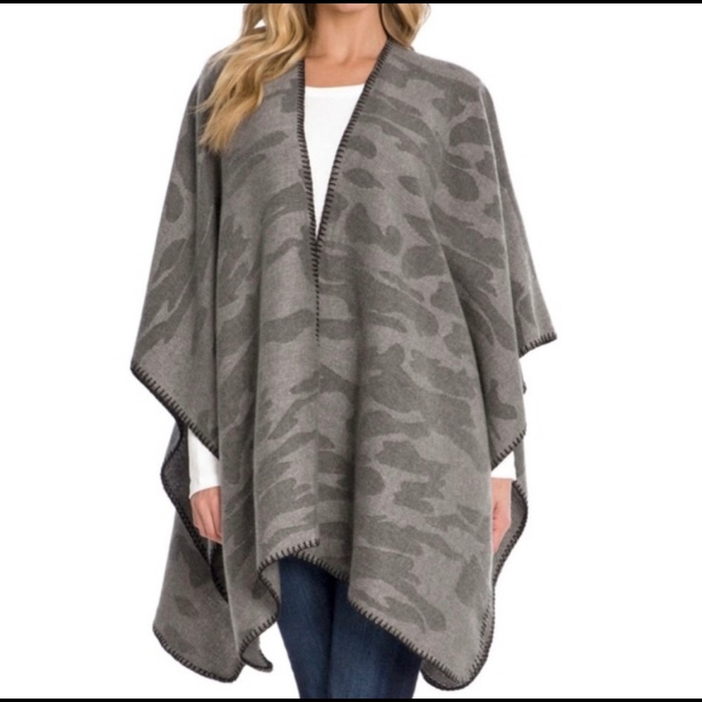 Woolrich Gray Camo Poncho/Kimono